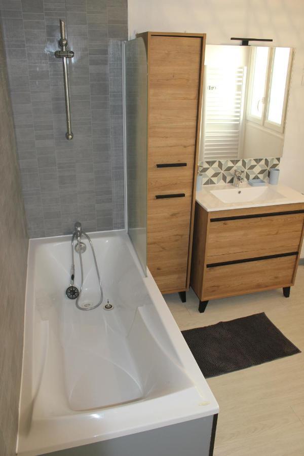Suzon Appartement Idealement Situe Bayeux Buitenkant foto